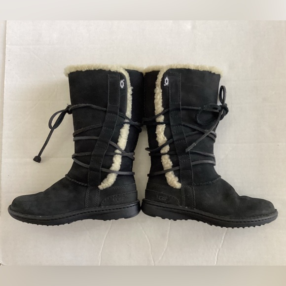 UGG Catalina Tall Black Suede Shearling Leather Wrap Strap Boots Size 6 - Picture 9 of 15